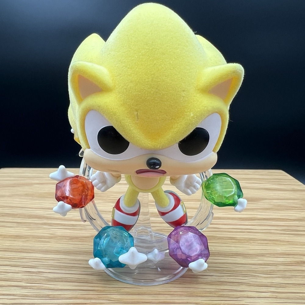Funko Pop! Plus: Sonic the Hedgehog - Super Sonic with Emeralds (Flocked) -...